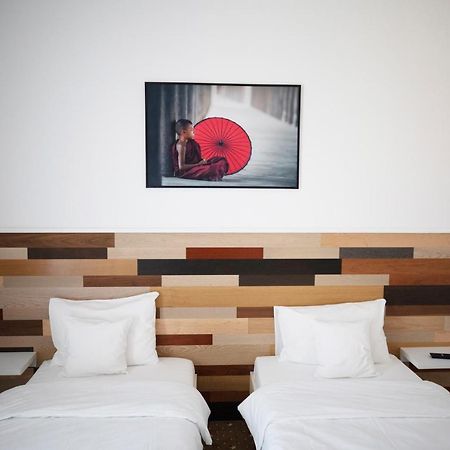 1Hotels Timisoara Luaran gambar