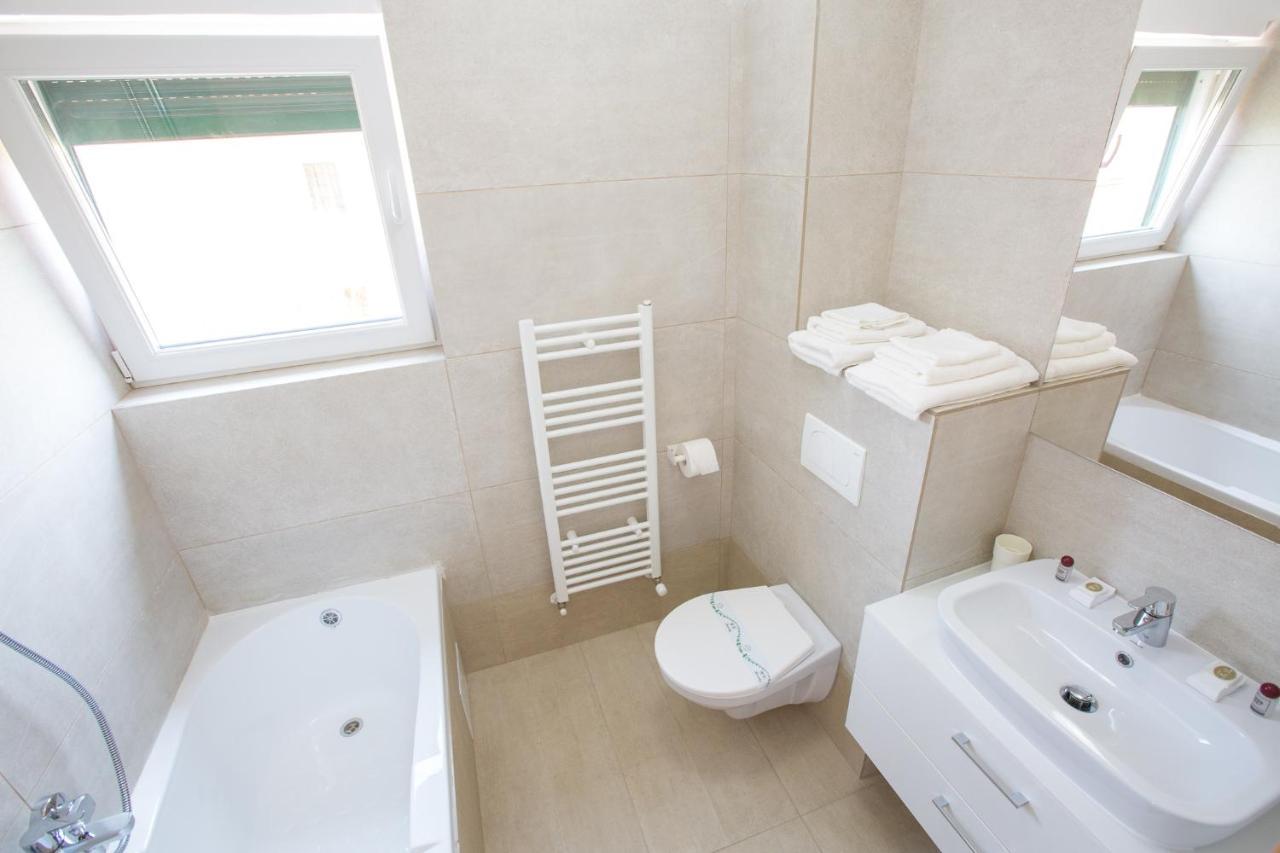 1Hotels Timisoara Luaran gambar